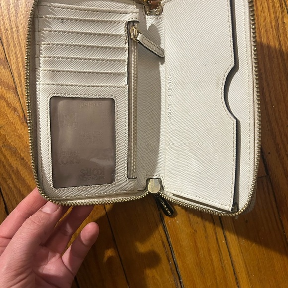 Michael Kors Cream Monogram Wallet with Gold Accents - Picture 11 of 11